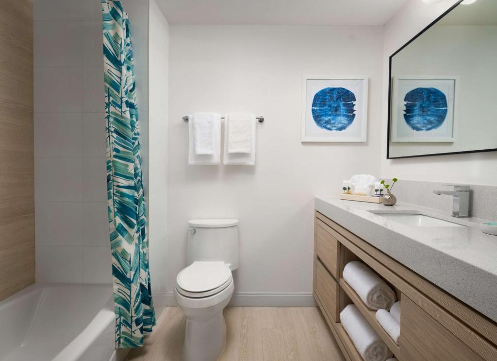 Hyatt Vacation Club Puerto Nuevo Beach Vega Baja Bathroom