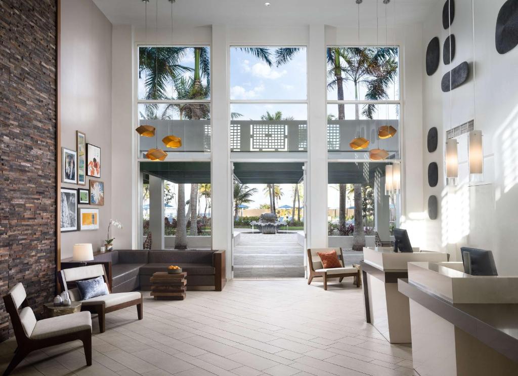 Hyatt Vacation Club Puerto Nuevo Beach Vega Baja Lobby