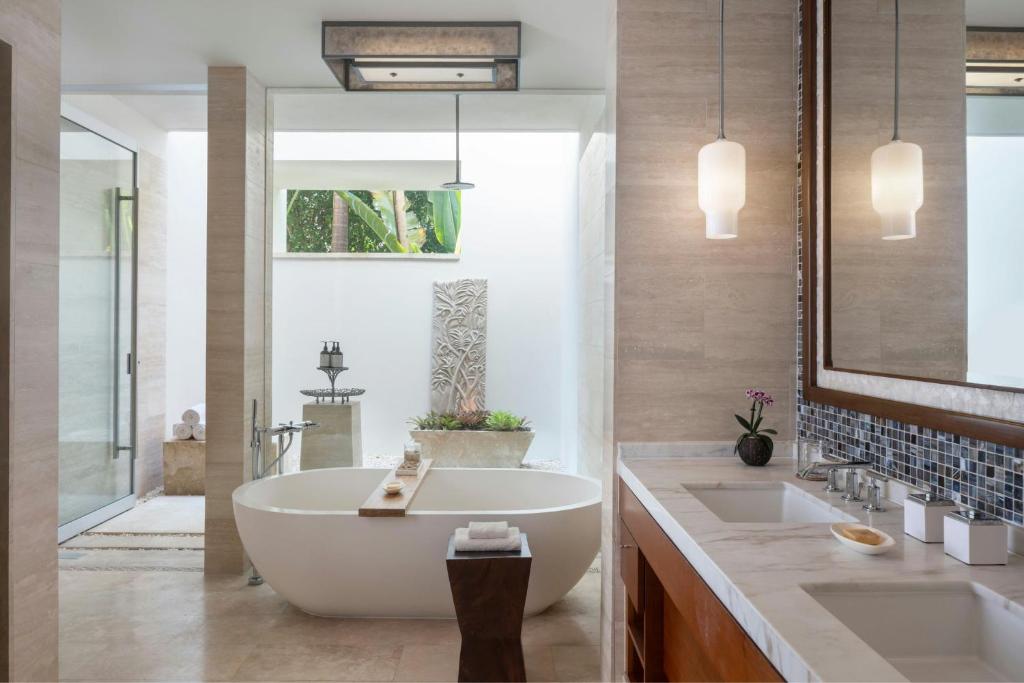Ritz Carlton Reserve Puerto Nuevo Beach Vega Baja Dorado Beach Bathroom